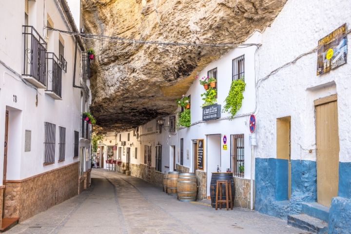 Guadix - Loja - Setenil - Rute - Granada